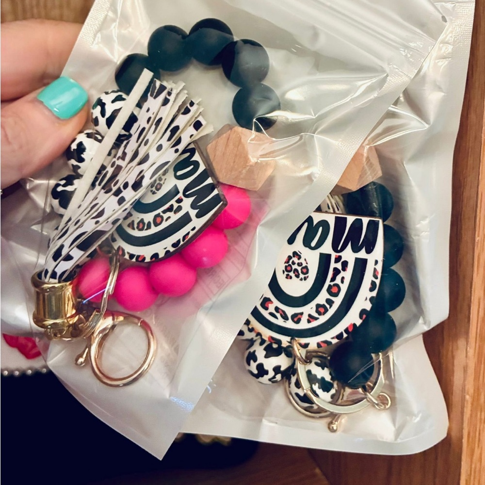 Leopard Print Keychain Set with Pink and Black Beads